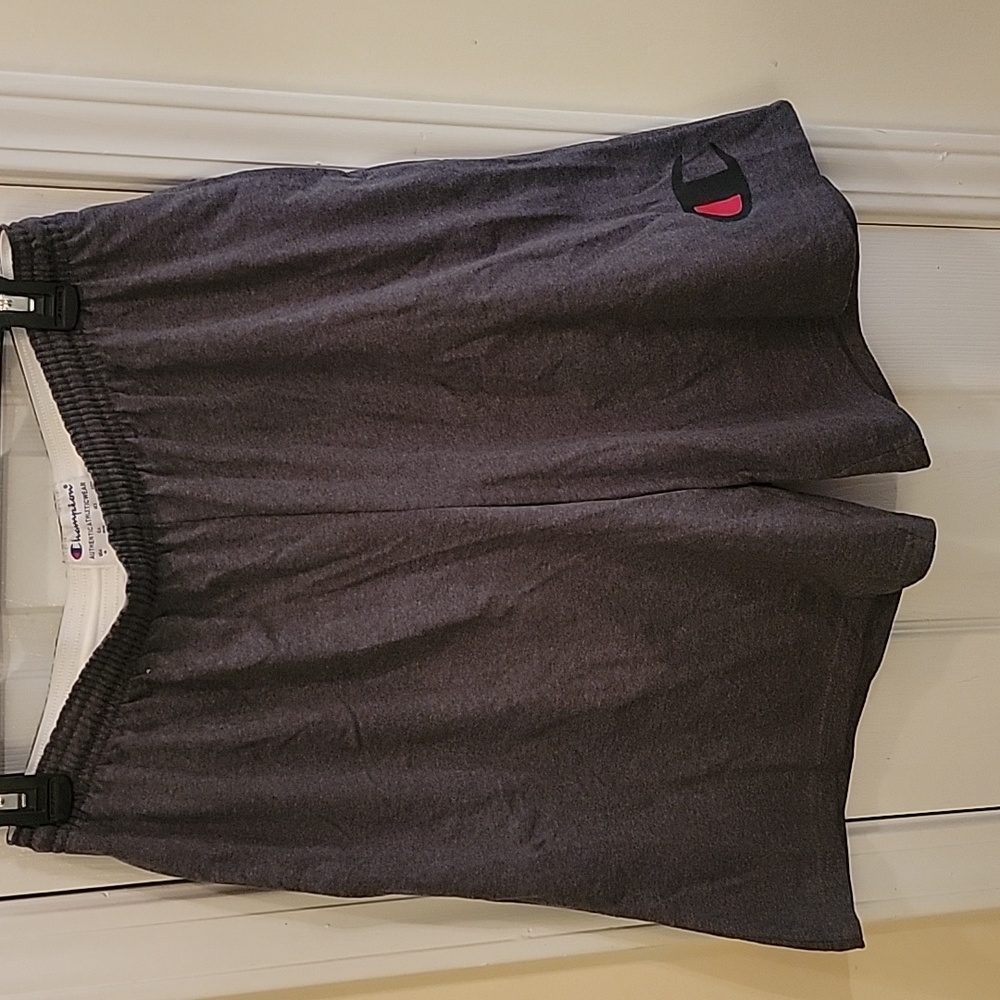Grey mens size medium cloth shorts